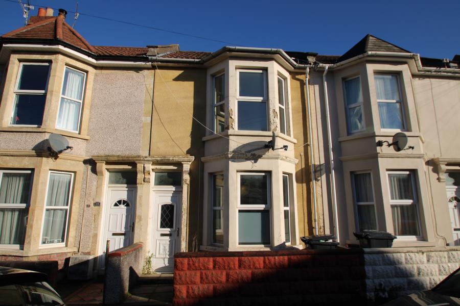 3 bed Mid Terraced House for rent in Ashton Vale. From Ocean - Southville 3 bed Mid Terraced House for rent in Ashton Vale. From Ocean - Southville