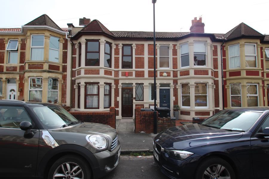2 bed Mid Terraced House for rent in Whiteway. From Ocean - Southville 2 bed Mid Terraced House for rent in Whiteway. From Ocean - Southville