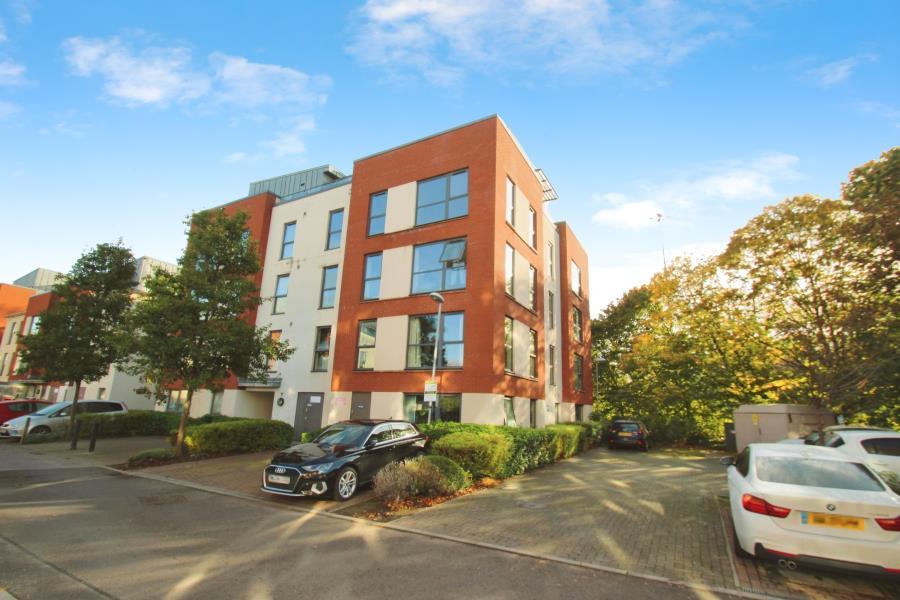 2 bed Apartment for rent in Bower Ashton. From Ocean - Southville