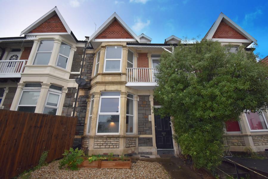 3 bed Annexe for rent in Whiteway. From Ocean - Southville