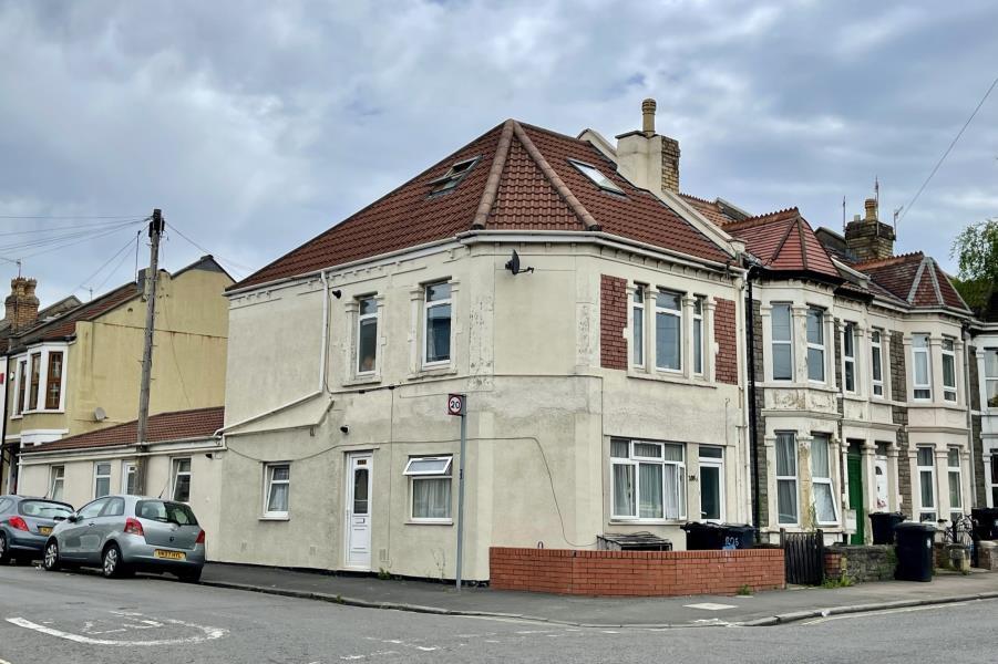 1 bed 1st Floor Flat for rent in Ashton Vale. From Ocean - Southville