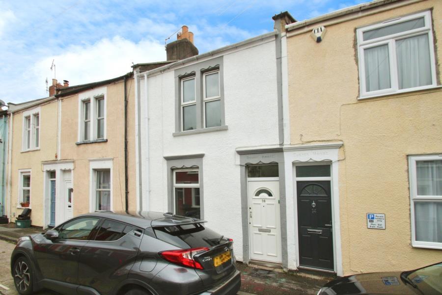 2 bed Mid Terraced House for rent in Bower Ashton. From Ocean - Southville