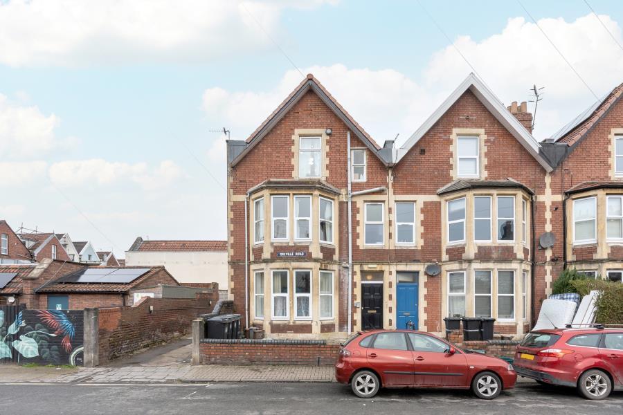 2 bed 1st Floor Flat for rent in Bower Ashton. From Ocean - Southville 2 bed 1st Floor Flat for rent in Bower Ashton. From Ocean - Southville