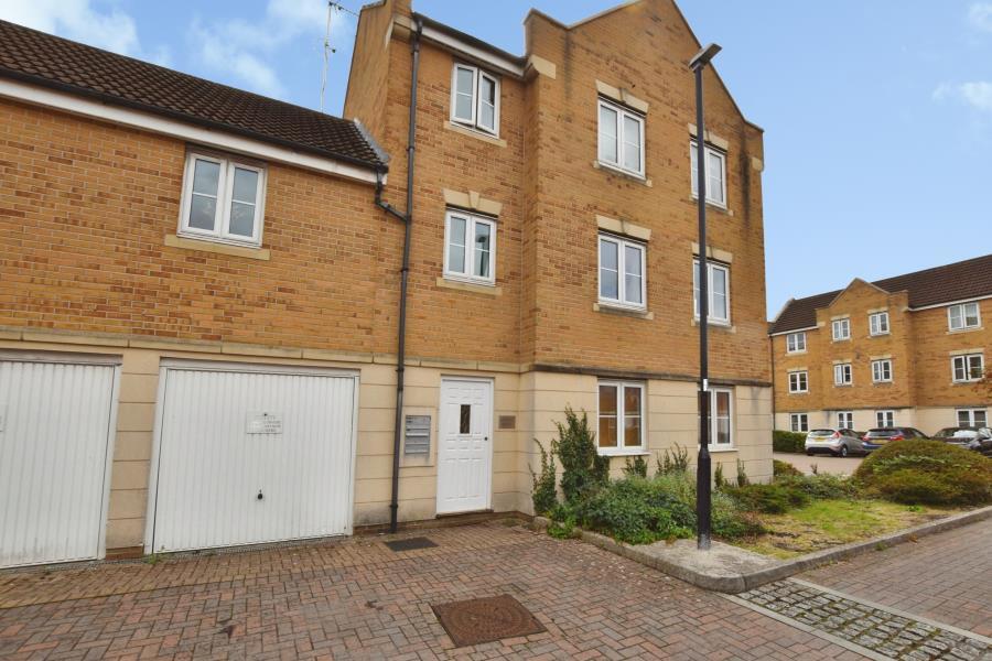 2 bed 1st Floor Flat for rent in Ashton Vale. From Ocean - Southville 2 bed 1st Floor Flat for rent in Ashton Vale. From Ocean - Southville