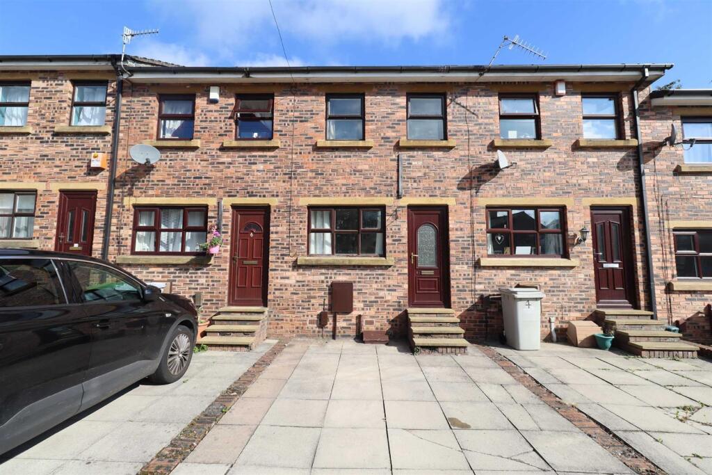 2 bed Detached for rent in Henbury. From Holden & Prescott - Macclesfield