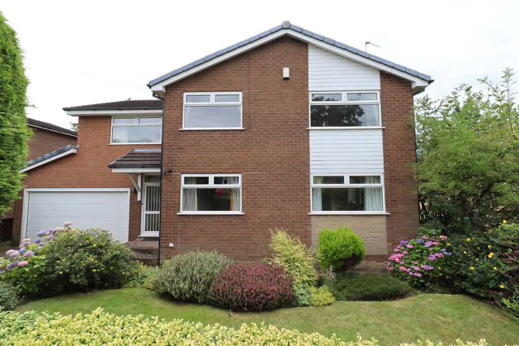 5 bed Detached for rent in Macclesfield. From Holden & Prescott - Macclesfield 5 bed Detached for rent in Macclesfield. From Holden & Prescott - Macclesfield