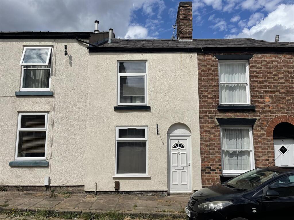 2 bed Mid Terraced House for rent in Macclesfield. From Holden & Prescott - Macclesfield 2 bed Mid Terraced House for rent in Macclesfield. From Holden & Prescott - Macclesfield