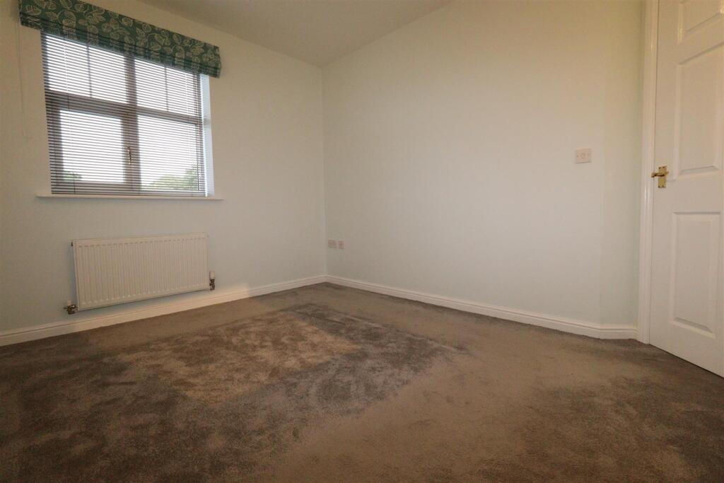 1 bed Detached for rent in Macclesfield. From Holden & Prescott - Macclesfield 1 bed Detached for rent in Macclesfield. From Holden & Prescott - Macclesfield
