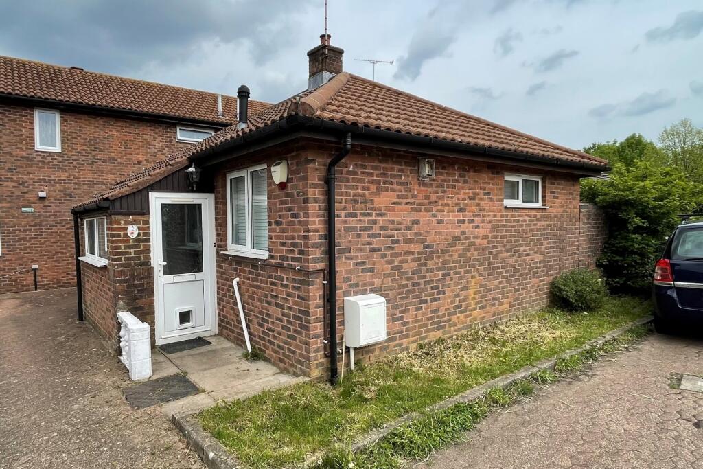 1 bed Bungalow for rent in Pease Pottage. From Greenaway Residential Estate Agents & Lettings Agents - Crawley