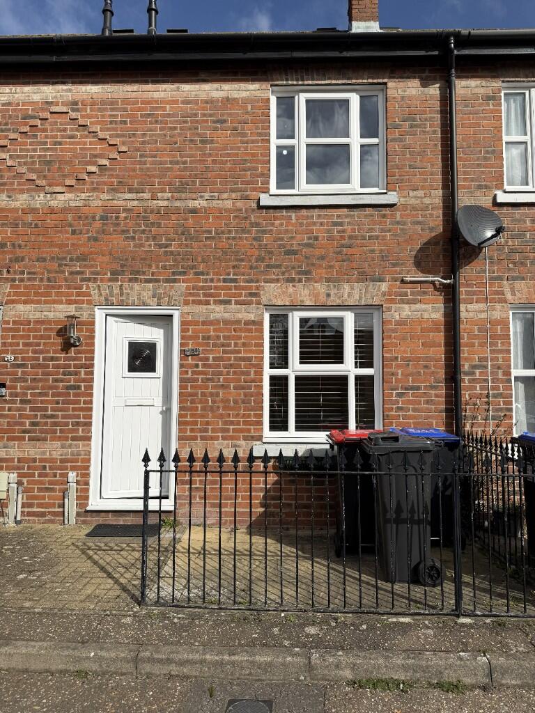 2 bed Mid Terraced House for rent in Earls Colne. From Haylock Investment Management Services - Halstead
