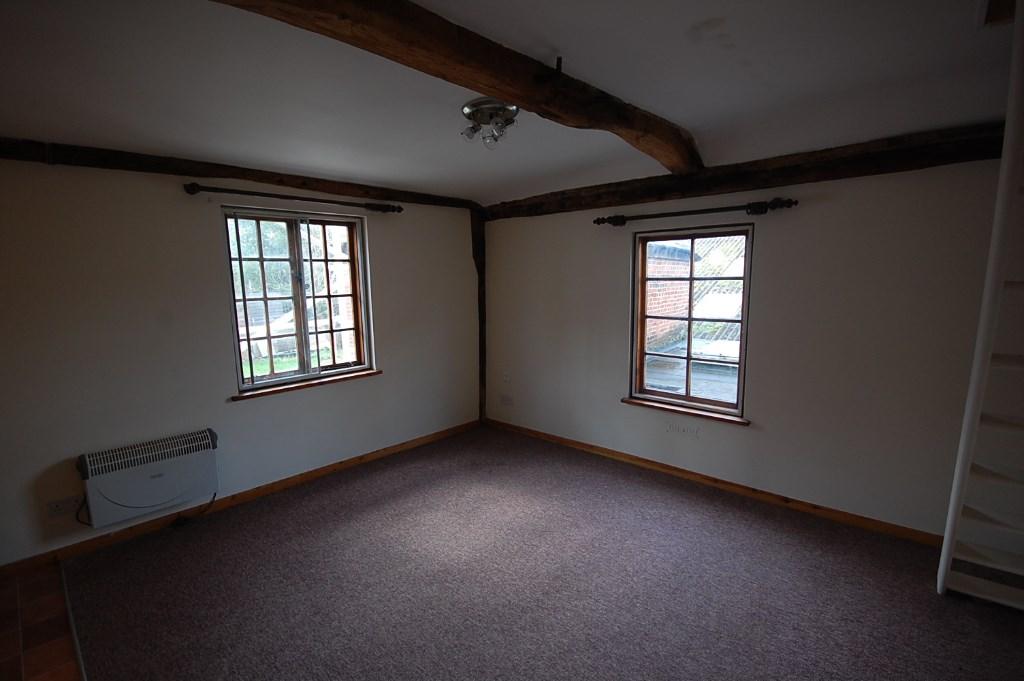 1 bed 1st Floor Flat for rent in Halstead. From Haylock Investment Management Services - Halstead