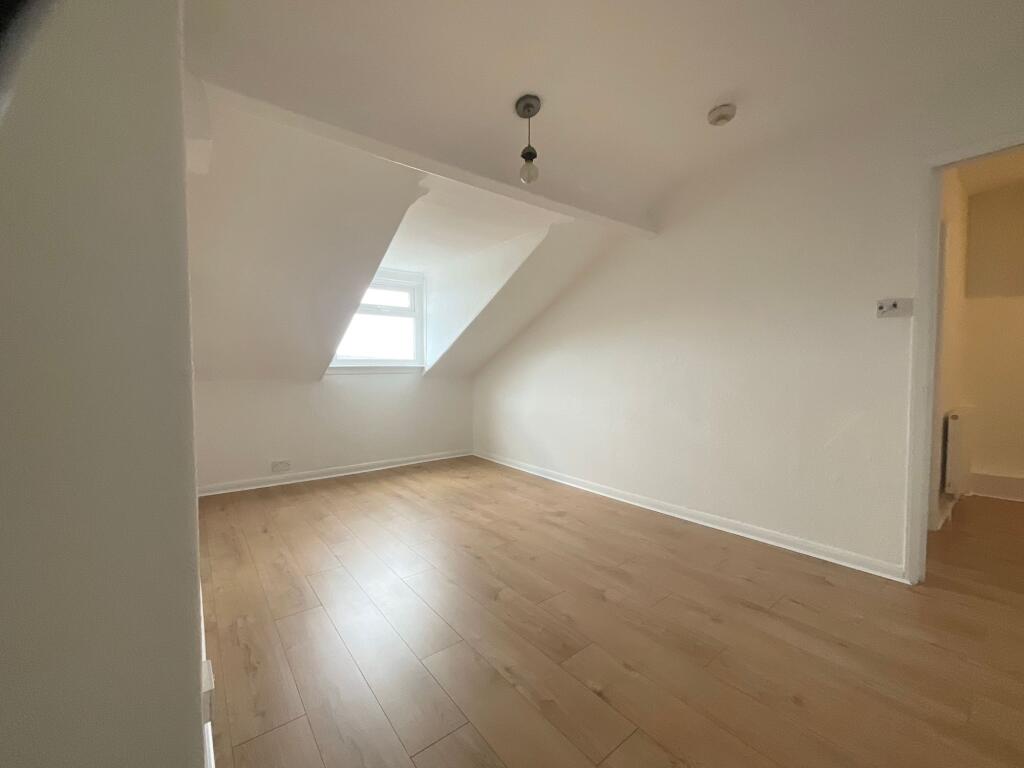 1 bed 1st Floor Flat for rent in Scarborough. From CPH Property Services - Scarborough