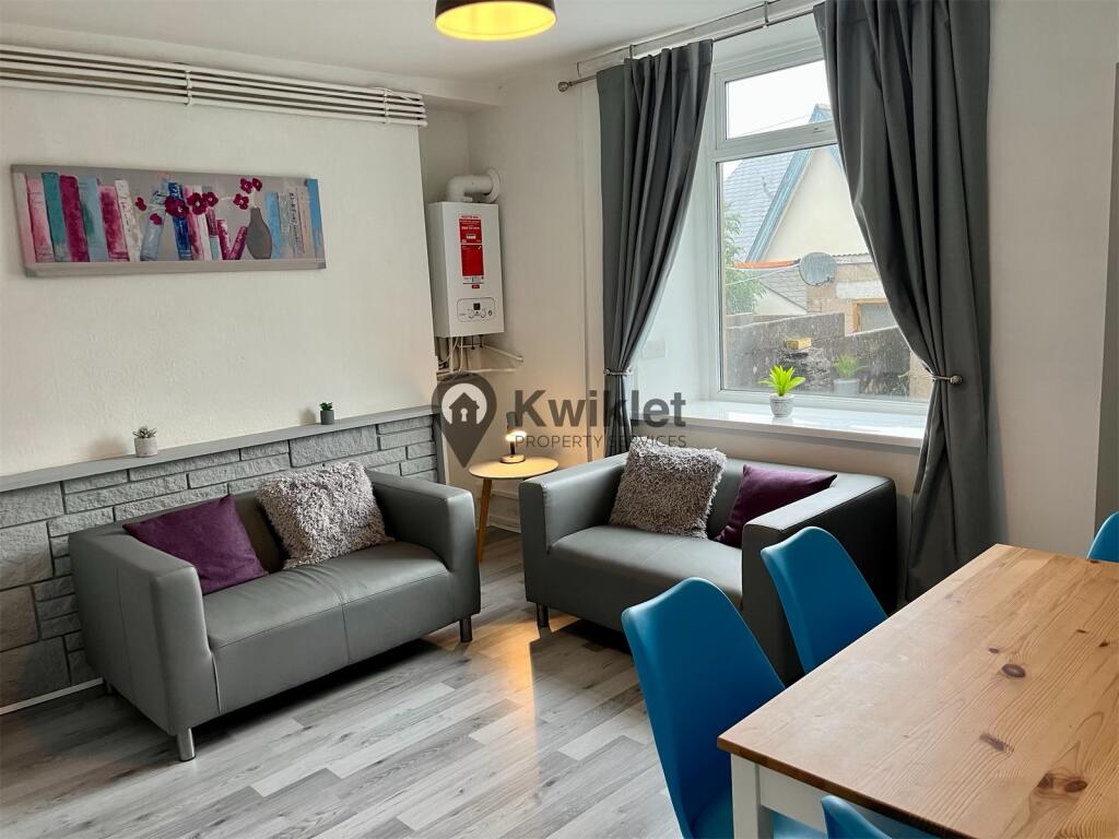 5 bed Mid Terraced House for rent in Pontypridd. From Kwiklet Property Services - Treforest