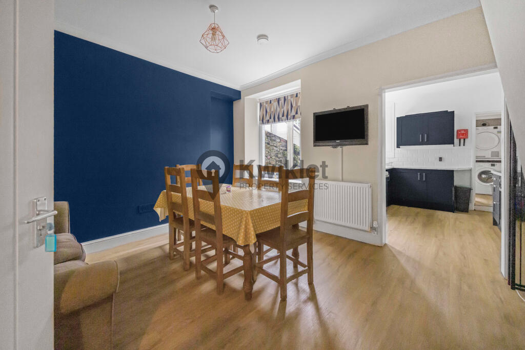 4 bed Mid Terraced House for rent in Pontypridd. From Kwiklet Property Services - Treforest 4 bed Mid Terraced House for rent in Pontypridd. From Kwiklet Property Services - Treforest