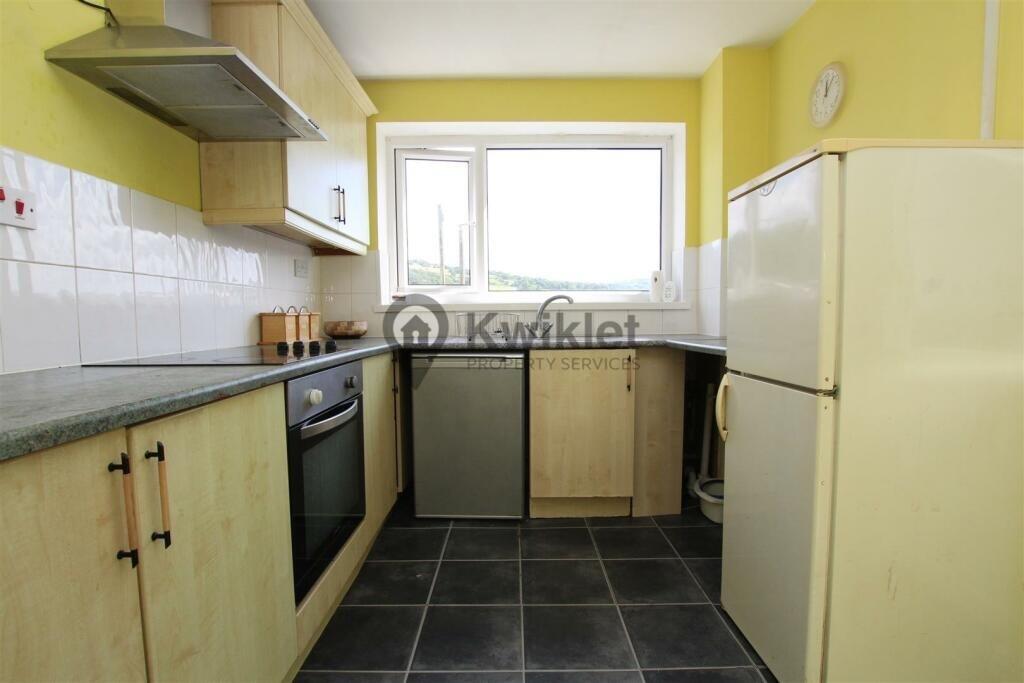 4 bed Mid Terraced House for rent in Pontypridd. From Kwiklet Property Services - Treforest