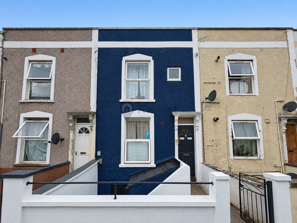 2 bed 1st Floor Flat for rent in Bristol. From Kwiklet Property Services - Treforest