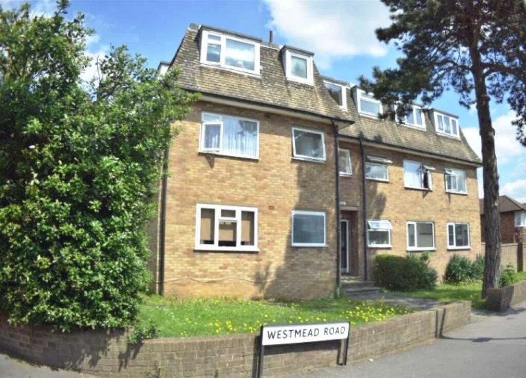 2 bed Apartment for rent in Carshalton. From Burn and Warne
