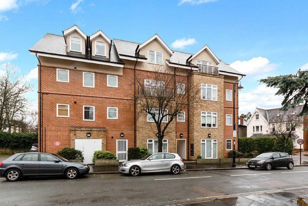 2 bed Apartment for rent in Croydon. From Burn and Warne