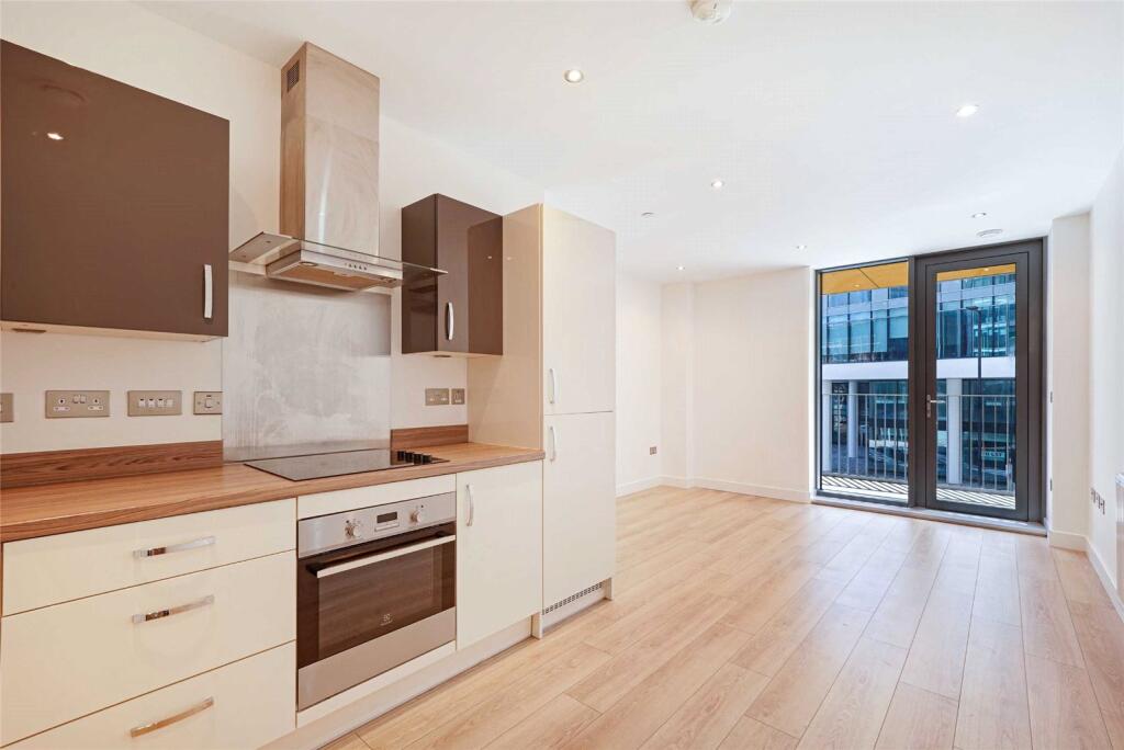 2 bed Apartment for rent in Carshalton. From Burn and Warne