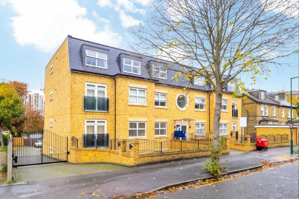 2 bed Apartment for rent in Carshalton. From Burn and Warne 2 bed Apartment for rent in Carshalton. From Burn and Warne