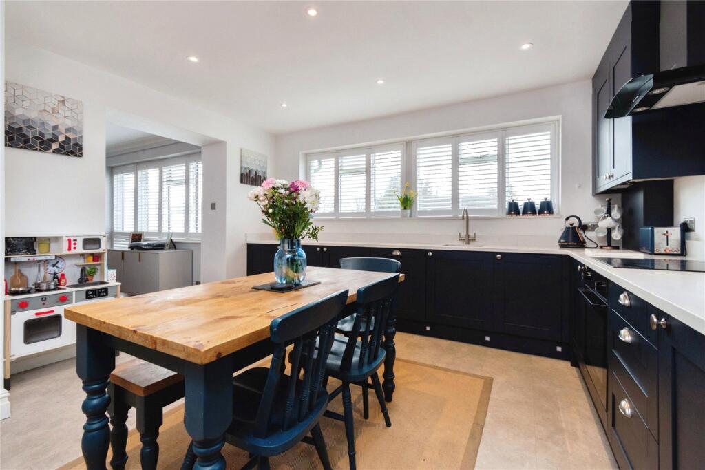 2 bed Annexe for rent in Carshalton. From Burn and Warne