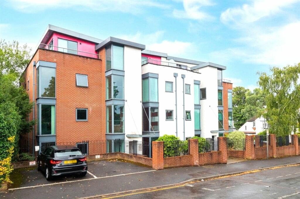 2 bed Apartment for rent in Carshalton. From Burn and Warne