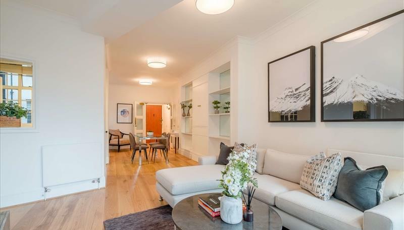 2 bed Apartment for rent in London. From Braithwait
