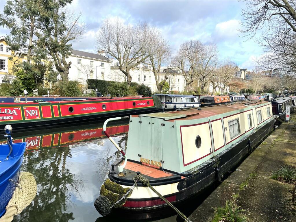 1 bed House Boat for rent in London. From Braithwait