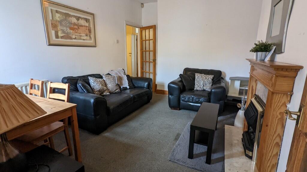 3 bed 1st Floor Flat for rent in Newcastle upon Tyne. From Collis Edison LLP - Newcastle Upon Tyne