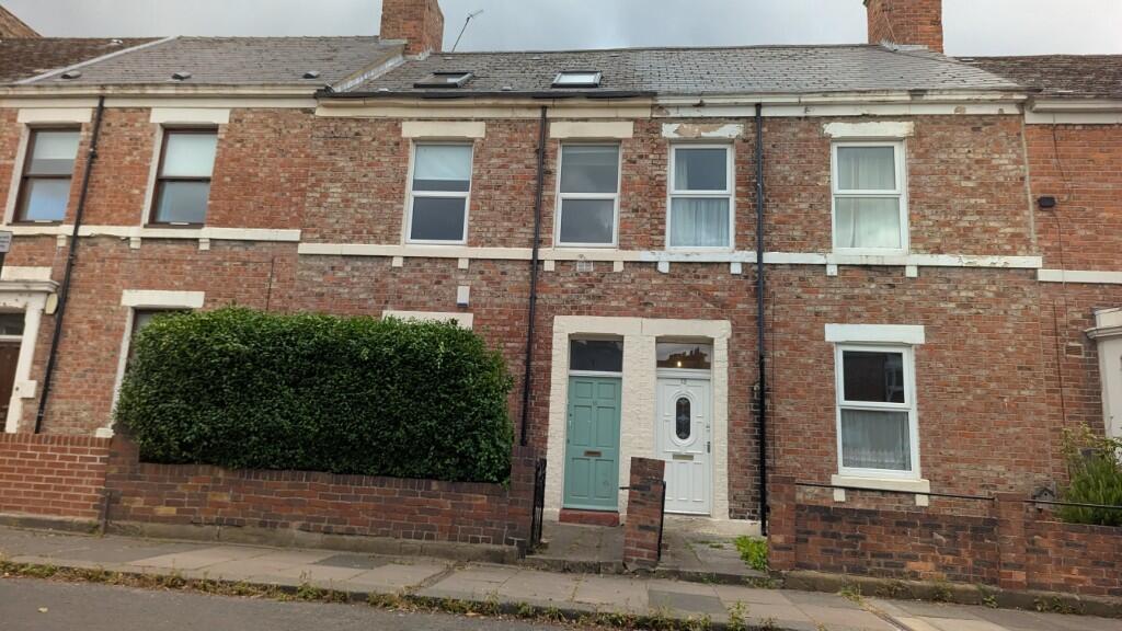 5 bed Mid Terraced House for rent in Newcastle upon Tyne. From Collis Edison LLP - Newcastle Upon Tyne 5 bed Mid Terraced House for rent in Newcastle upon Tyne. From Collis Edison LLP - Newcastle Upon Tyne