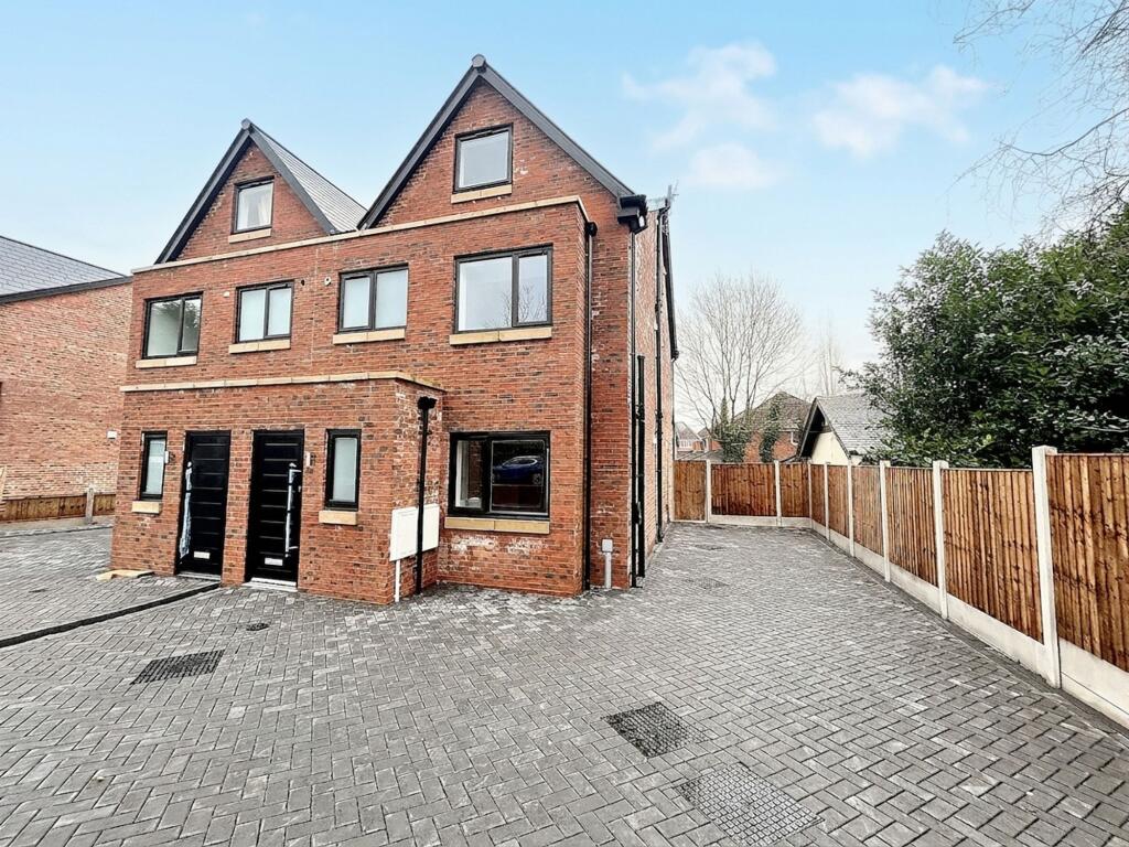 4 bed Semi Detached for rent in Manchester. From Briscombe - Worsley 4 bed Semi Detached for rent in Manchester. From Briscombe - Worsley