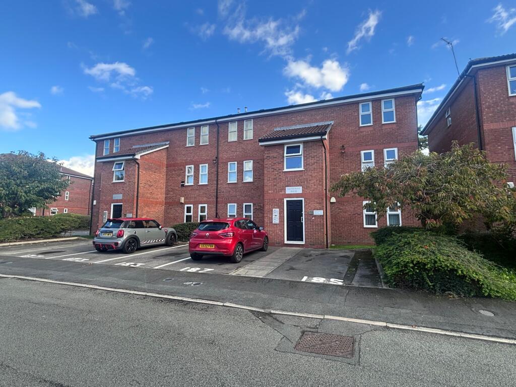 1 bed House (unspecified) for rent in Eccles. From Briscombe - Worsley