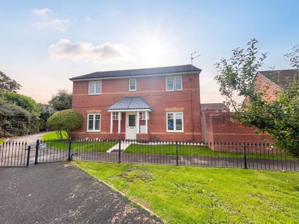 4 bed Detached for rent in Worsley. From Briscombe - Worsley 4 bed Detached for rent in Worsley. From Briscombe - Worsley
