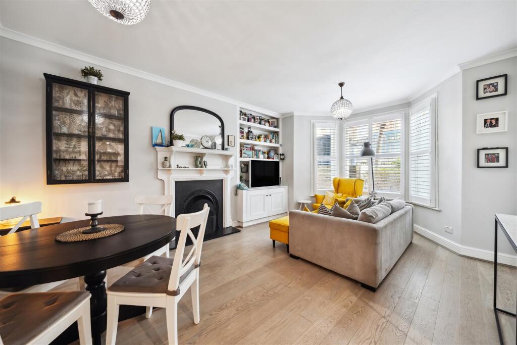 2 bed 1st Floor Flat for rent in Acton. From Aston Rowe - Acton