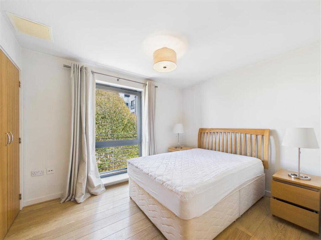 1 bed 1st Floor Flat for rent in London. From Aston Rowe - Acton