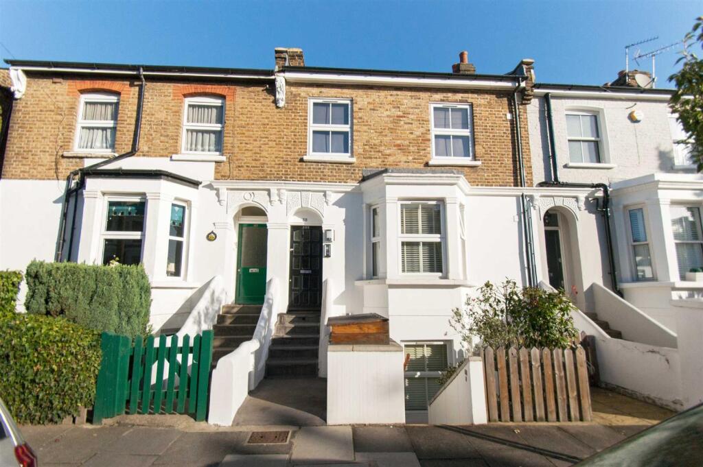 1 bed 1st Floor Flat for rent in Acton. From Aston Rowe - Acton 1 bed 1st Floor Flat for rent in Acton. From Aston Rowe - Acton