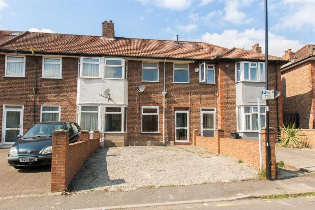 4 bed Semi Detached for rent in Acton. From Aston Rowe - Acton 4 bed Semi Detached for rent in Acton. From Aston Rowe - Acton