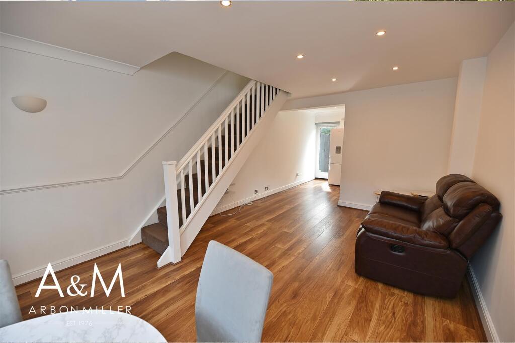 2 bed Mid Terraced House for rent in Ilford. From Arbon & Miller - Barkingside