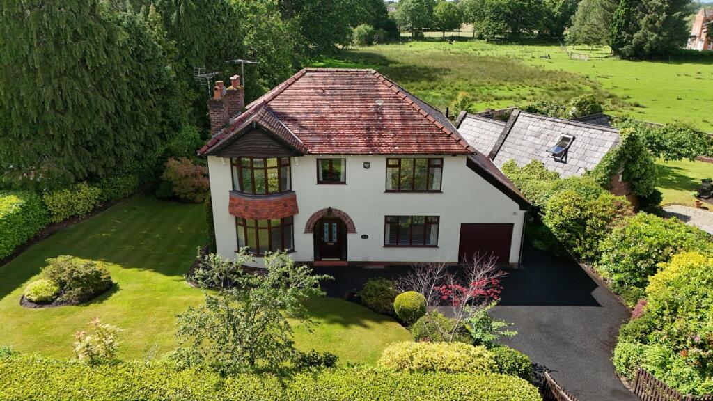 3 bed Detached for rent in Alderley Edge. From Andrew J Nowell - Alderley Edge
