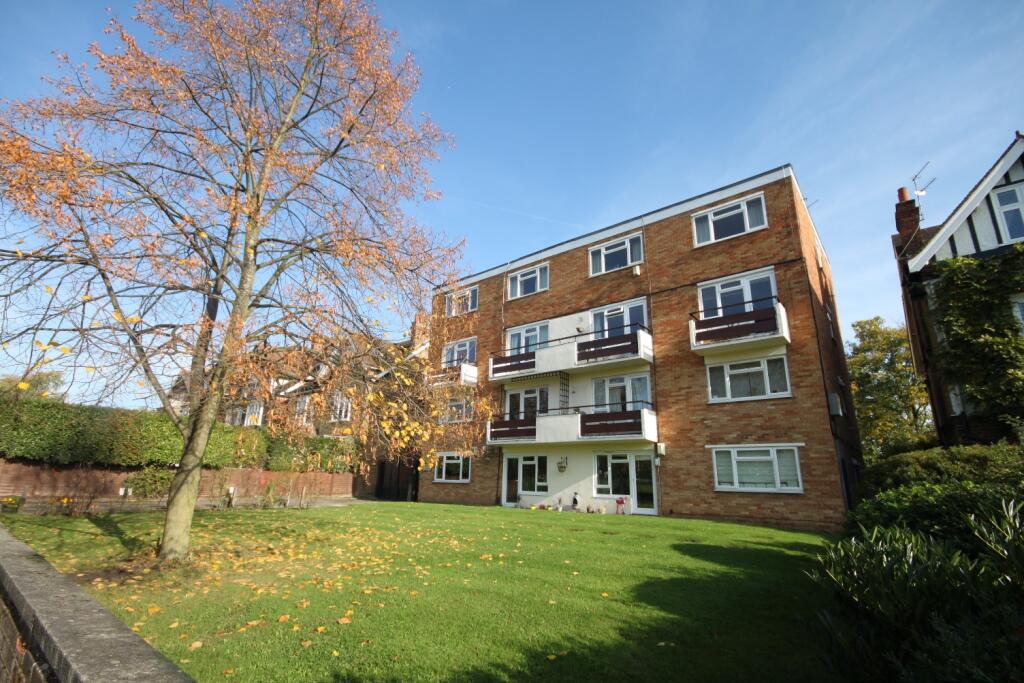 2 bed Flat for rent in Greenwich. From John Payne Residential