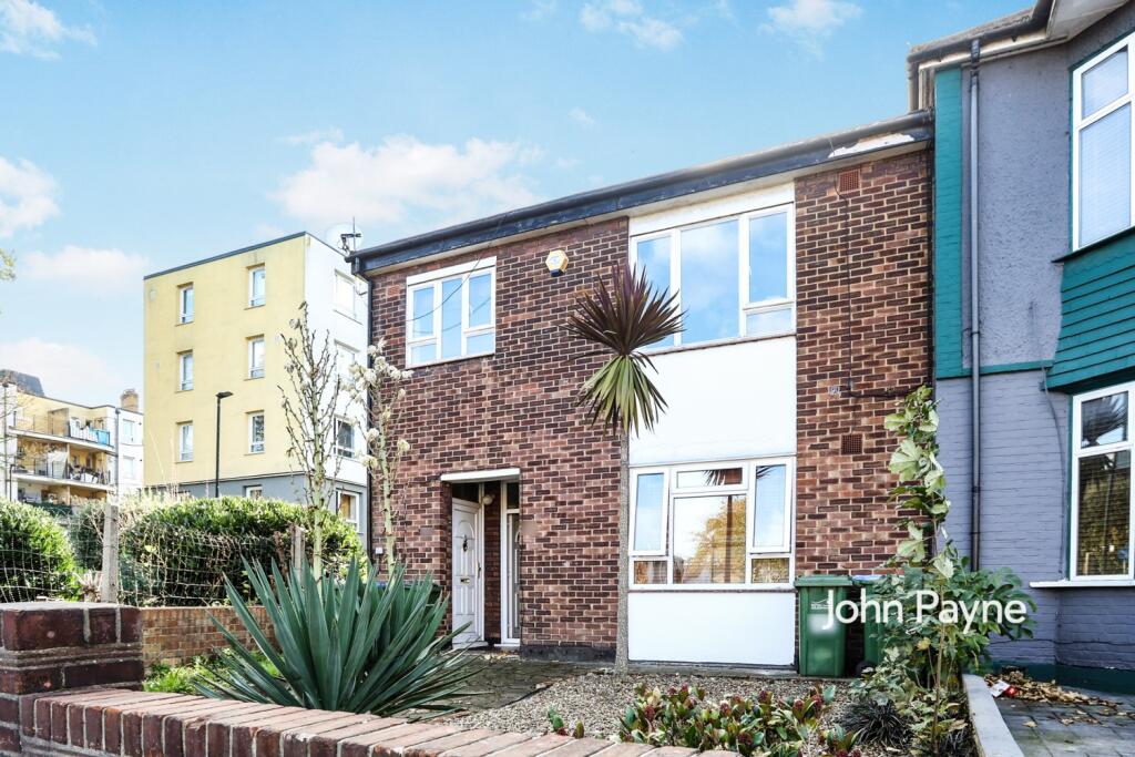 2 bed Annexe for rent in Woolwich. From John Payne - Blackheath Standard