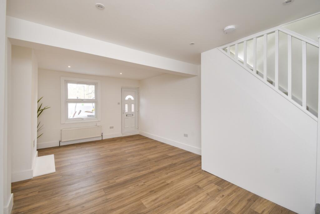 2 bed Mid Terraced House for rent in Greenwich. From John Payne - Blackheath Standard 2 bed Mid Terraced House for rent in Greenwich. From John Payne - Blackheath Standard