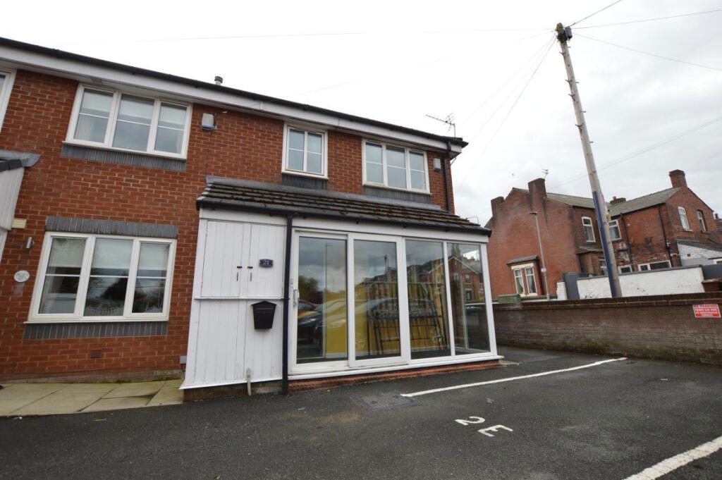 3 bed Mid Terraced House for rent in Ashton-in-Makerfield. From Borron Shaw - Wigan