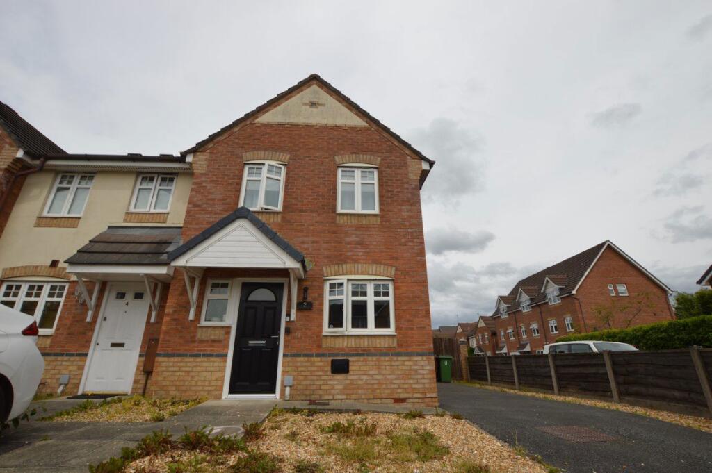 3 bed Town House for rent in Bamfurlong. From Borron Shaw - Wigan