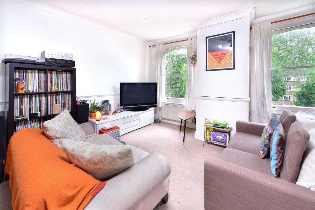 2 bed Apartment for rent in Stoke Newington. From Islington Properties Ltd