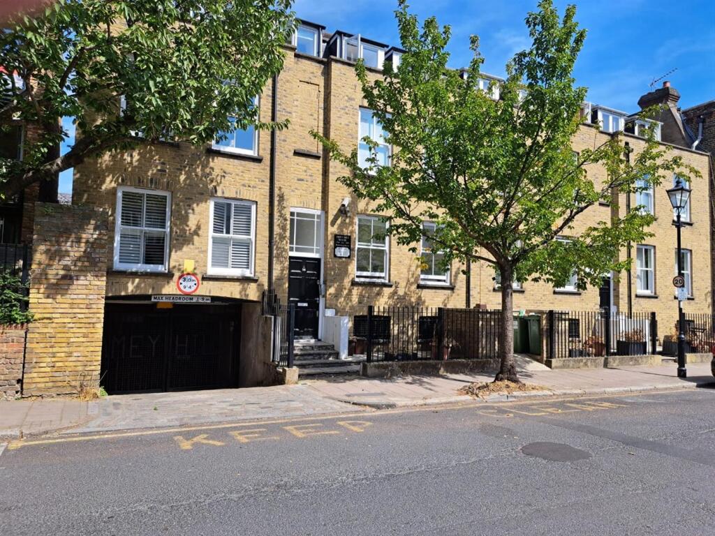 4 bed Car Parking for rent in Islington. From Islington Properties Ltd 4 bed Car Parking for rent in Islington. From Islington Properties Ltd