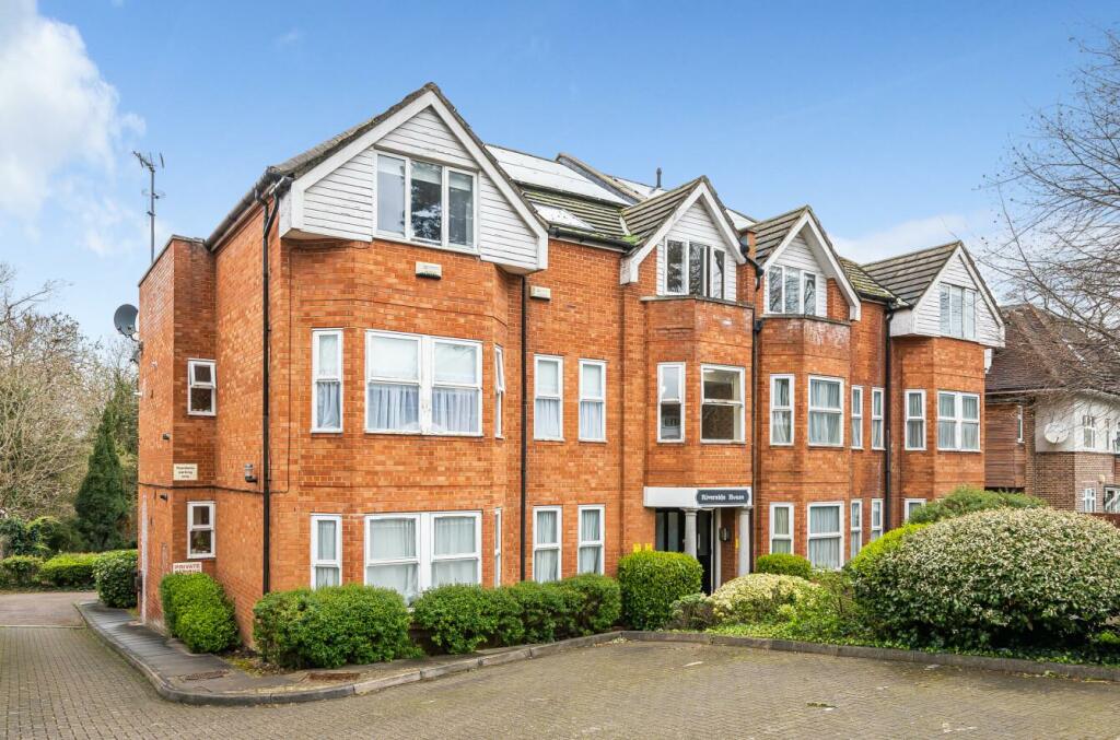 2 bed Flat for rent in Friern Barnet. From Real Estates