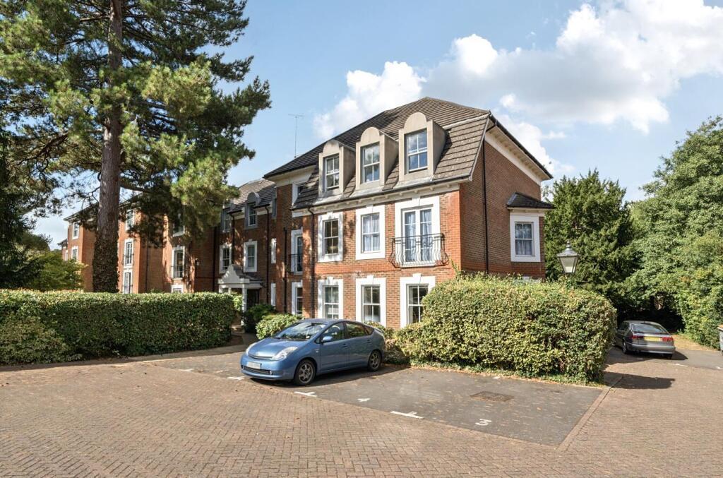 0 bed Studio for rent in Friern Barnet. From Real Estates - Woodside Park