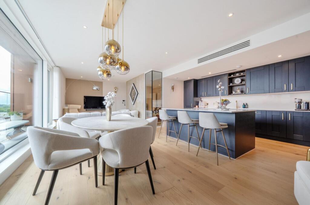 2 bed 1st Floor Flat for rent in Finchley. From Real Estates - Woodside Park
