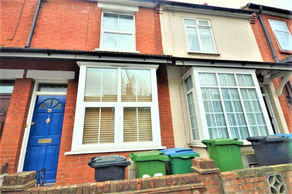 2 bed Detached House for rent in Watford. From Harry Charles